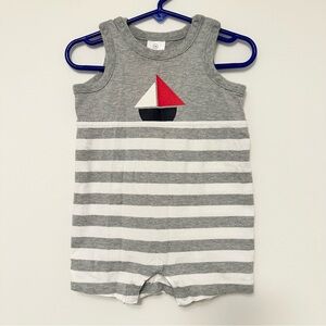 Hanna Andersson Little Tanker Baby Romper Heather Gray with Sailboat 6-12 months